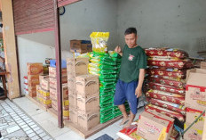 Bulog Malang Gelontorkan 20 Ton Beras SPHP ke Empat Pasar di Pasuruan
