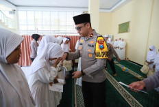 Polres Gresik Peringati Maulid Nabi 1448 H, Santuni Anak Yatim dan Perkuat Keteladanan