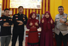 Bhabinkamtibmas Lakarsantri Sosialisasikan Call Center 110 Demi Kamtibmas Kondusif Surabaya