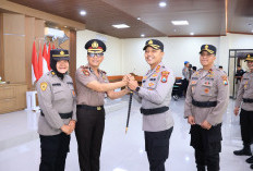 Dedikasi Tanpa Henti Berbuah Penghargaan, Kapolsek Padas Naik Pangkat Pengabdian