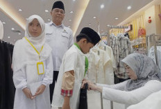 OASE Ramadan, 110 Anak Yatim Diajak Belanja Bersama Orang Tua Asuh Sehari
