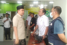 Sentuhan Empati Gus Fawait untuk Pejuang Kemanusiaan PMI Jember di RSD dr. Soebandi