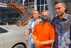 Bantu Dalang Kasus SK ASN Bodong, Oknum Pegawai Pemkab Gresik Resmi Ditahan 