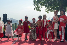 Merdeka Kids Fashion Day, Puluhan Anak Surabaya Rayakan Kemerdekaan di Infinity Pool BeSS Mansion Hotel