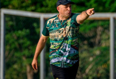 Jadwal Padat, Bernardo Tavares Siapkan Rotasi Pemain Persebaya Lawan Persijap