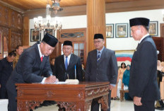 Plt Bupati Tulungagung Ahmad Baharudin Lantik Tri Hariadi Jadi Pj Sekda