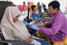 Semangat Sumpah Pemuda, KSR PMI ITS Mandala Jember Gelar Donor Darah
