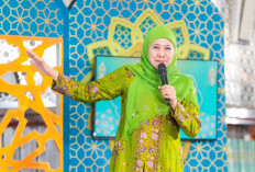 Peringati Isra Mikraj di Istiqlal, Khofifah Ajak Muslimat NU Makmurkan Masjid