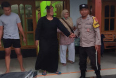 Respons Cepat Laporan Call Center 110, Polsek Pitu dan Tim Medis Evakuasi ODGJ Ngamuk ke RSUD Ngawi