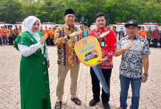 Bupati Situbondo Serahkan 38 Ambulans untuk Pelayanan Kesehatan Masyarakat
