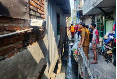 56 Bangunan Berdiri di Atas Sungai, Kecamatan Wonokromo Lakukan Pendekatan Humanis Upaya Penertiban