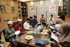Penuh Kehangatan, Kapolres Jember AKBP Alaiddin Gelar Doa Bersama Anak Yatim di Ruang Kerjanya