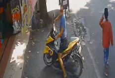Terekam CCTV, Aksi Pencurian di Toko Kebomas Gresik Resahkan Warga