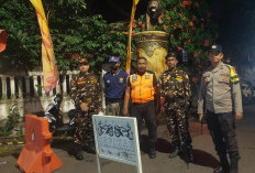 Sambut Ramadan 1447 H, Kapolsek Lakarsantri Pimpin Pengamanan Ruwahan Akbar Gus Muwafiq di Masjid Hidayatullah