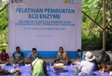 PLN Indonesia Power UBP Grati Gelar Pelatihan Eco Enzyme untuk Warga Jatiarjo Prigen