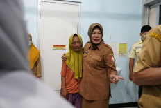  Wabup Nurul Azizah Pastikan Korban Kebakaran di Kanor Bojonegoro Aman, Termasuk ODGJ Dievakuasi