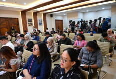 Pemerintah Fasilitasi 2.999 Evakuasi dan Repatriasi WNI di Timur Tengah, Pastikan Tak Ada WNI Terlantar