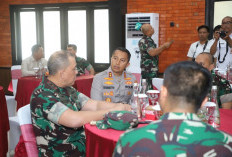 Kapolres Kediri Dampingi Pangdam V/Brawijaya Tinjau Yonif Teritorial untuk Stabilitas Warga