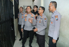 Kapolres Gresik Cek Mako dan Rutan, Sapa Warga Binaan