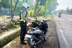 Pemotor Kediri Tewas Tabrak Truk Fuso di Grati Pasuruan setelah Oleng Lampaui Marka