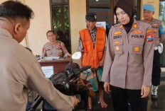 Antusias Warga Pasang Alarm Motor Gratis untuk Cegah Curanmor di Surabaya
