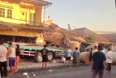 Tronton Maut Hantam Rumah dan Pengendara di Gempol, 4 Nyawa Melayang