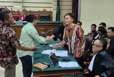 Sidang Ke-4 Kasus Maidi Madiun Cs (4): Saksi DPUPR Sebut Thariq Tolak Pemberian Uang