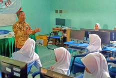BNNK Pasuruan Sosialisasi Bahaya Narkoba di SMAN 1 Gondang Wetan