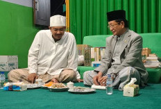 Menag Nasaruddin Umar Safari Pesantren di Situbondo, Sebut Energi Pesantren Luar Biasa untuk Bangsa