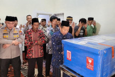 Warga Blitar Jadi Korban Kapal Virgo Tenggelam, Kapolres Ikut Takziah