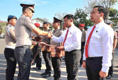 Ungkap Kasus Curat dalam 24 Jam, Kapolres Kota Pasuruan Beri Penghargaan Satreskrim