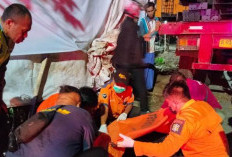 Pengendara Motor Tewas Tabrak Trailer Parkir di Kertajaya Indah Surabaya