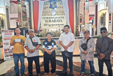 Stan Terbatas, Pedagang Pasar Tembok Dukuh Gelar Aksi Damai di Balai Kota Surabaya