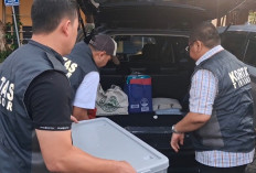 Kortas Tipikor Geledah Bea Cukai Juanda Sidoarjo, Usut Dugaan Jaringan HP Ilegal Jalur Udara