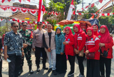 Polsek Bubutan Bersama 3 Pilar Terjunkan Pengamanan Ketat, Gubernur Jatim Hadiri Pasar Murah di Krembangan