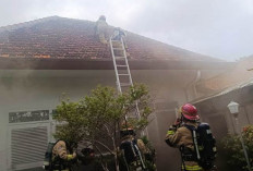 Rumah Praktik dr Puruhito di Tegalsari Surabaya Terbakar, Tiga Penghuni Sempat Terjebak