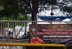 Jamin Kenyamanan Warga, Polres Pelabuhan Tanjung Perak Pasang Banner Larangan Petasan Jelang Malam Tahun Baru