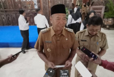 Bupati Gatut Sunu Ingatkan Sekolah Patuhi Aturan Soal Jual Beli Buku dan Seragam