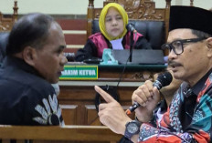 Sidang ke-3 Kasus Maidi Madiun Cs (2): Polemik Umrah Gratis Mencuat, Maidi Minta Hery Tawang Dihadirkan