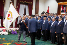 Kukuhkan Pengurus KONI Jatim, Marciano Norman Targetkan Prestasi Nasional Meningkat