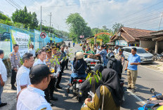 Dukung Gerakan Indonesia Asri, Polres Pasuruan Tebar 6.000 Benih Ikan dan Bagikan Bibit Pohon