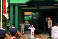 Peringati Hari Kesaktian Pancasila, Polsek Lakarsantri Edukasi Siswa MTsN 2