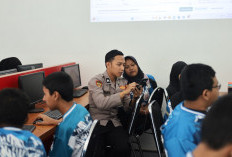 Polres Gresik Edukasi AI untuk 116 Pelajar SMKS Semen Gresik