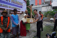 Polres Bojonegoro Bedah Rumah Warga Balen, Wujud Kepedulian Polri di Hari Bhayangkara Ke-80