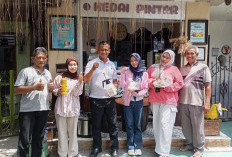 Kreativitas Tanpa Batas Warga Mendaur Ulang Sampah di Kampoeng Pintar Oase Tembok Gede