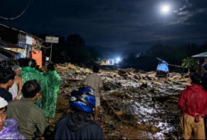 Banjir Bandang Terjang Kompleks Kantor Bupati Solok, Akses Padang-Solok Tertutup Material Lumpur