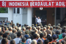 Kumpulkan Kadis, Camat, Lurah hingga Kasi, Eri Cahyadi Ancam Copot Jabatan yang Tak Becus Kerja