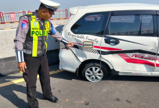 Avanza Seruduk Ekor Truk Tronton di Suramadu, Sopir Diduga Mengantuk