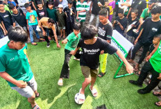 Gelorakan Semangat Bersama Membangun Lebih Wani, 3 Punggawa Persebaya Sambangi Bonek di Kampung Jalan Semarang
