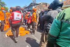Pemotor 20 Tahun Tewas Terlindas Truk di Jalan Jagir Surabaya